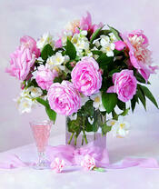 Без бренда «Нежный букетик с розами и настойка» в Тюмени