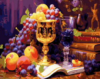 Золотой кубок, бокал и фрукты